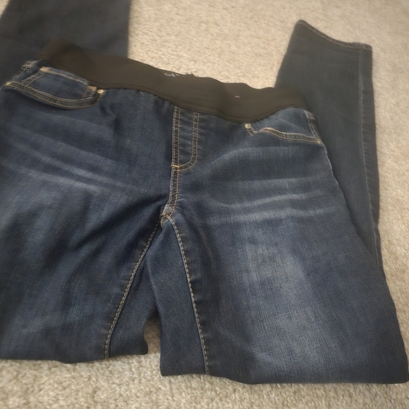 INC pull on jeans - Picture 3 of 6